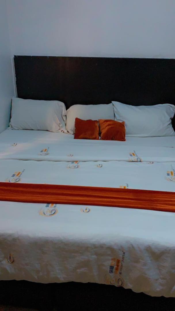 Blue Moon Hotels Victoria Island Лагос Экстерьер фото
